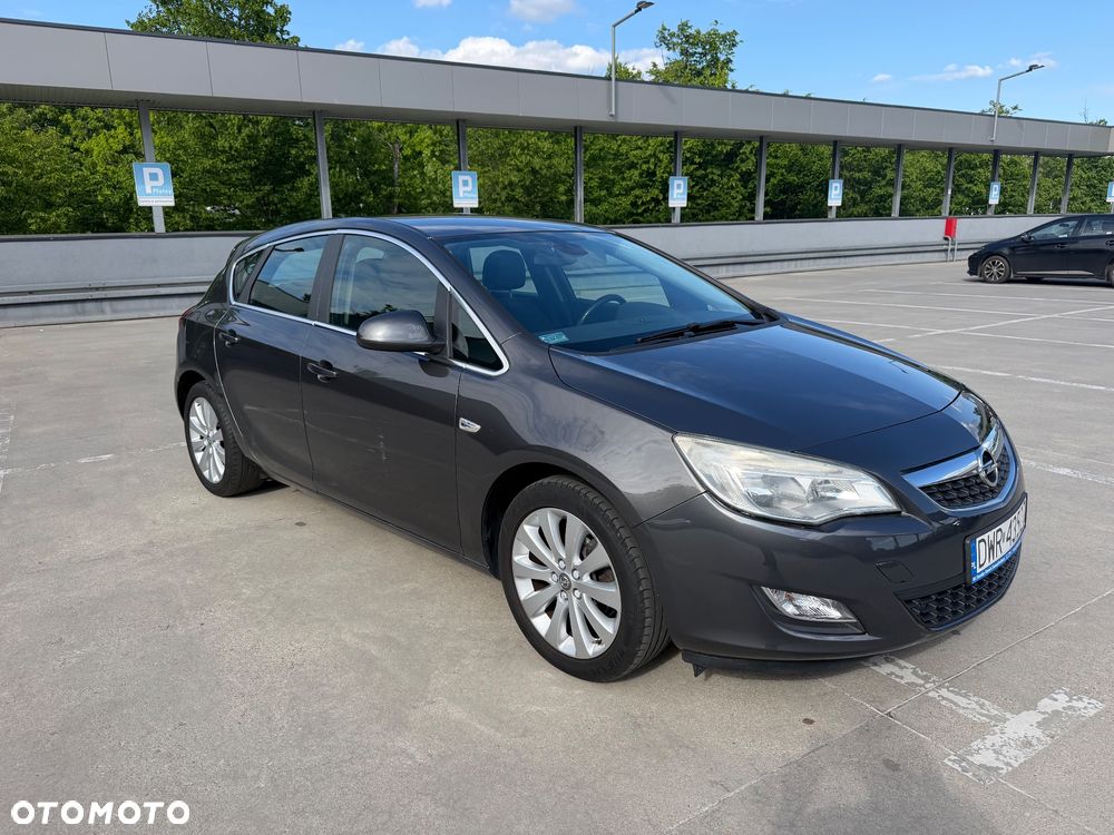 Opel Astra 1.6 Cosmo - 2
