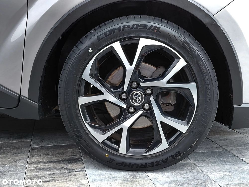 Toyota C-HR Business-Edition - 39