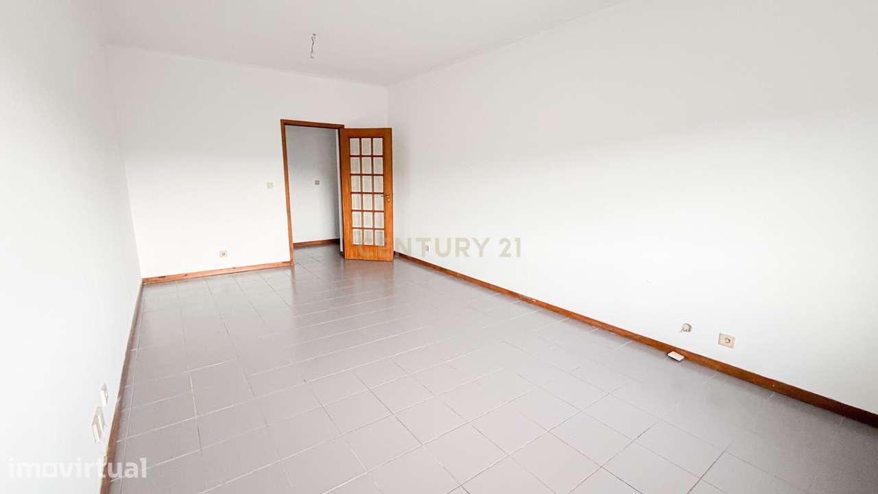 Apartamento T2 com Vista Panorâmica em Braga (São Vítor) - Grande imagem: 3/15