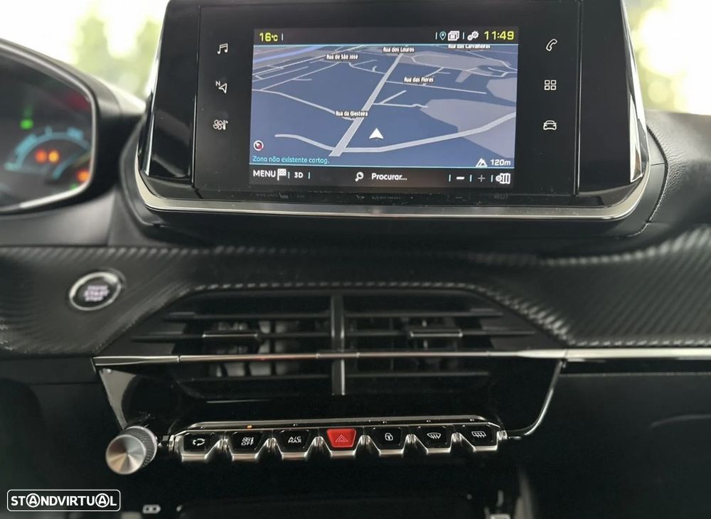 Peugeot e-2008 Active Pack - 17