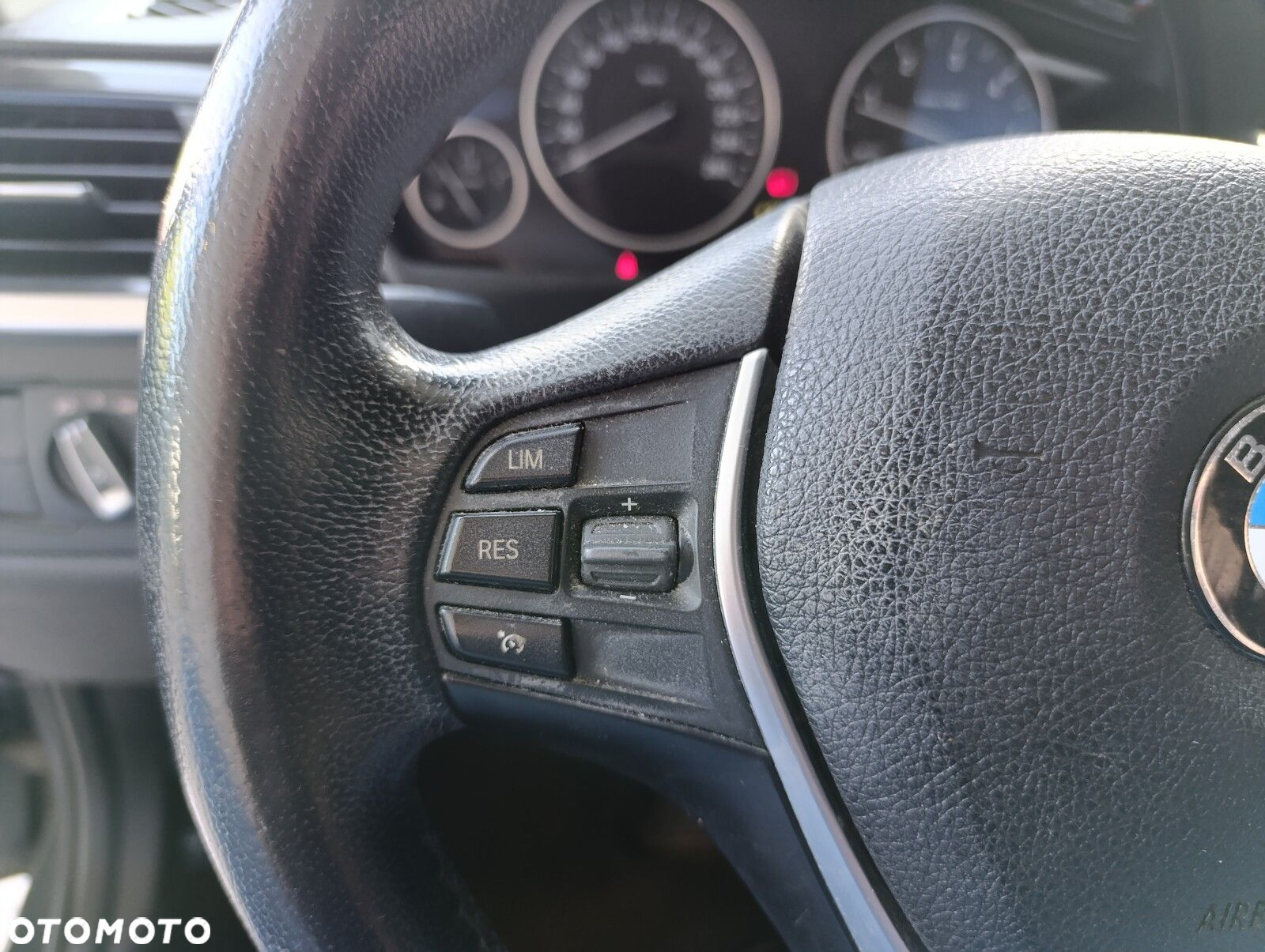 BMW Seria 3 - 18