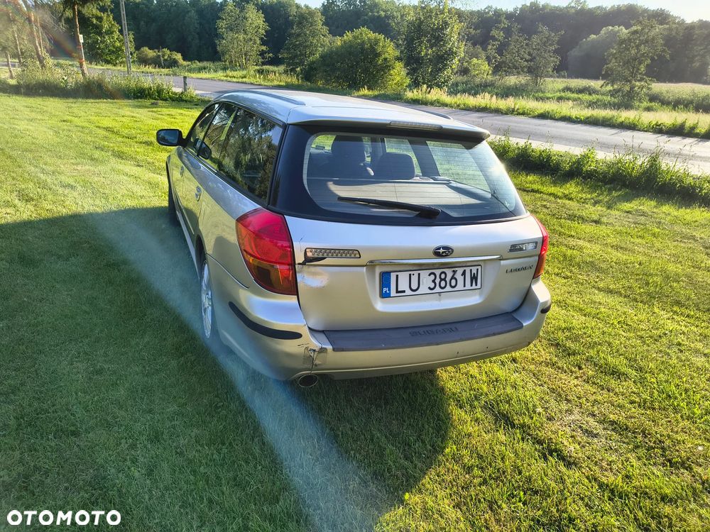 Subaru Legacy - 10