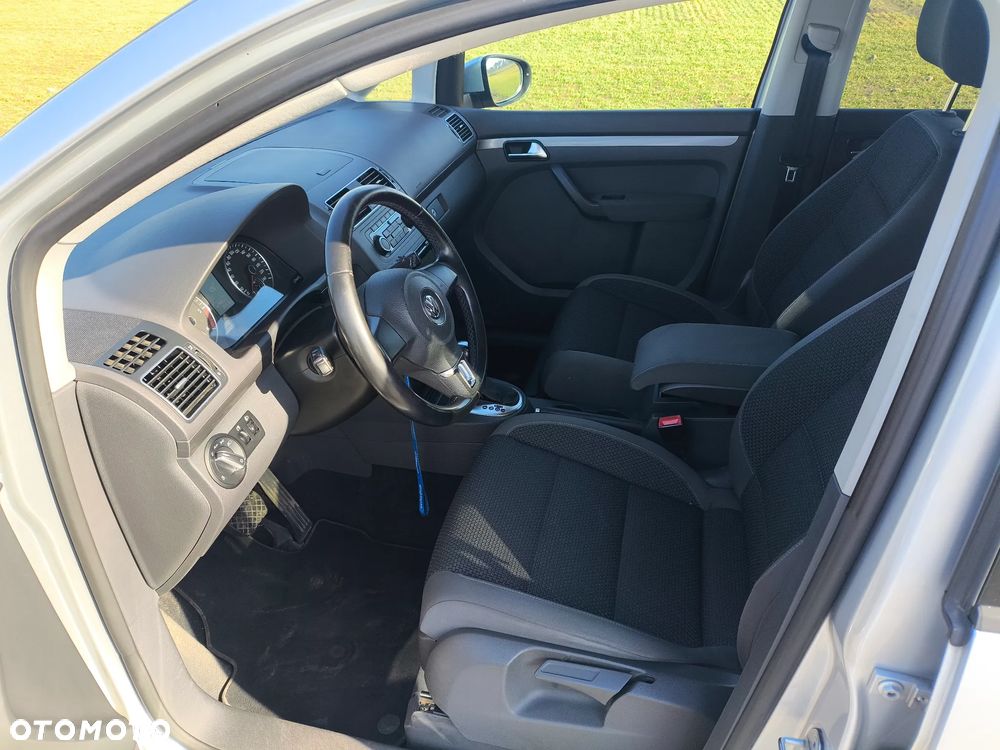 Volkswagen Touran 1.6 TDI DPF BlueMotion Technology DSG STYLE - 7