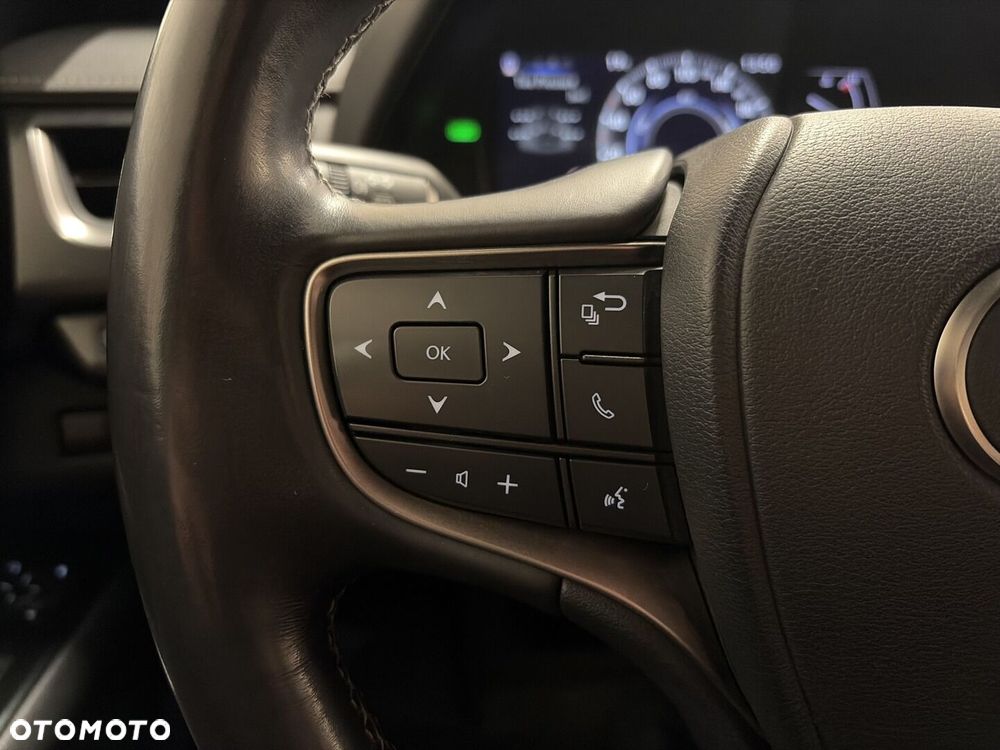 Lexus UX 250h GPF Business Edition 2WD - 14