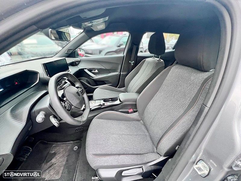 Peugeot e-2008 54 kWh Style - 12