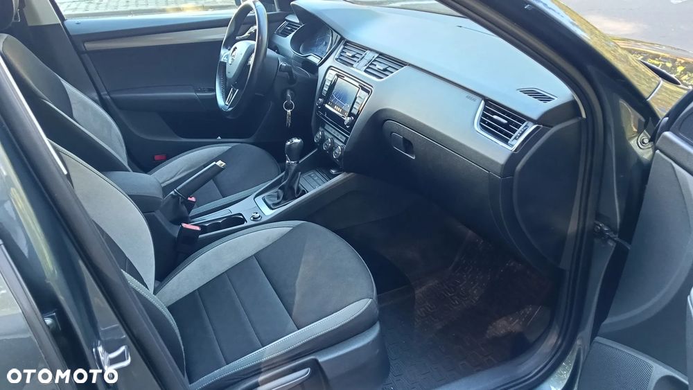 Skoda Octavia - 8