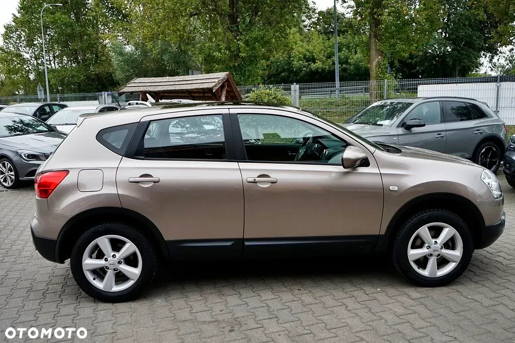 Nissan Qashqai - 8