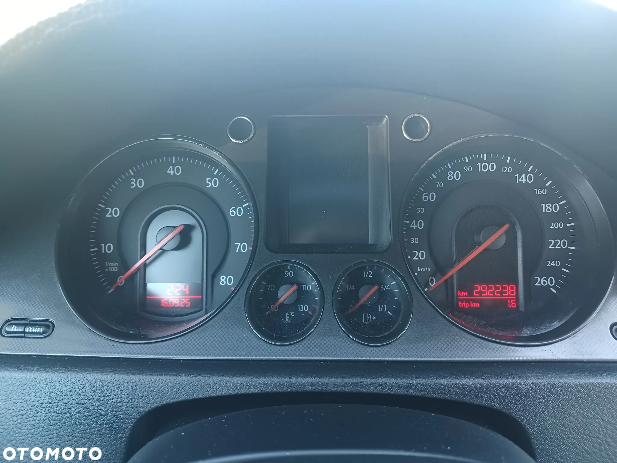 Volkswagen Passat 2.0 FSI 4Mot Comfortline - 13