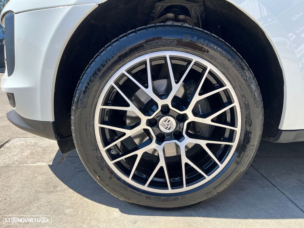 Porsche Macan 2.0T - 13