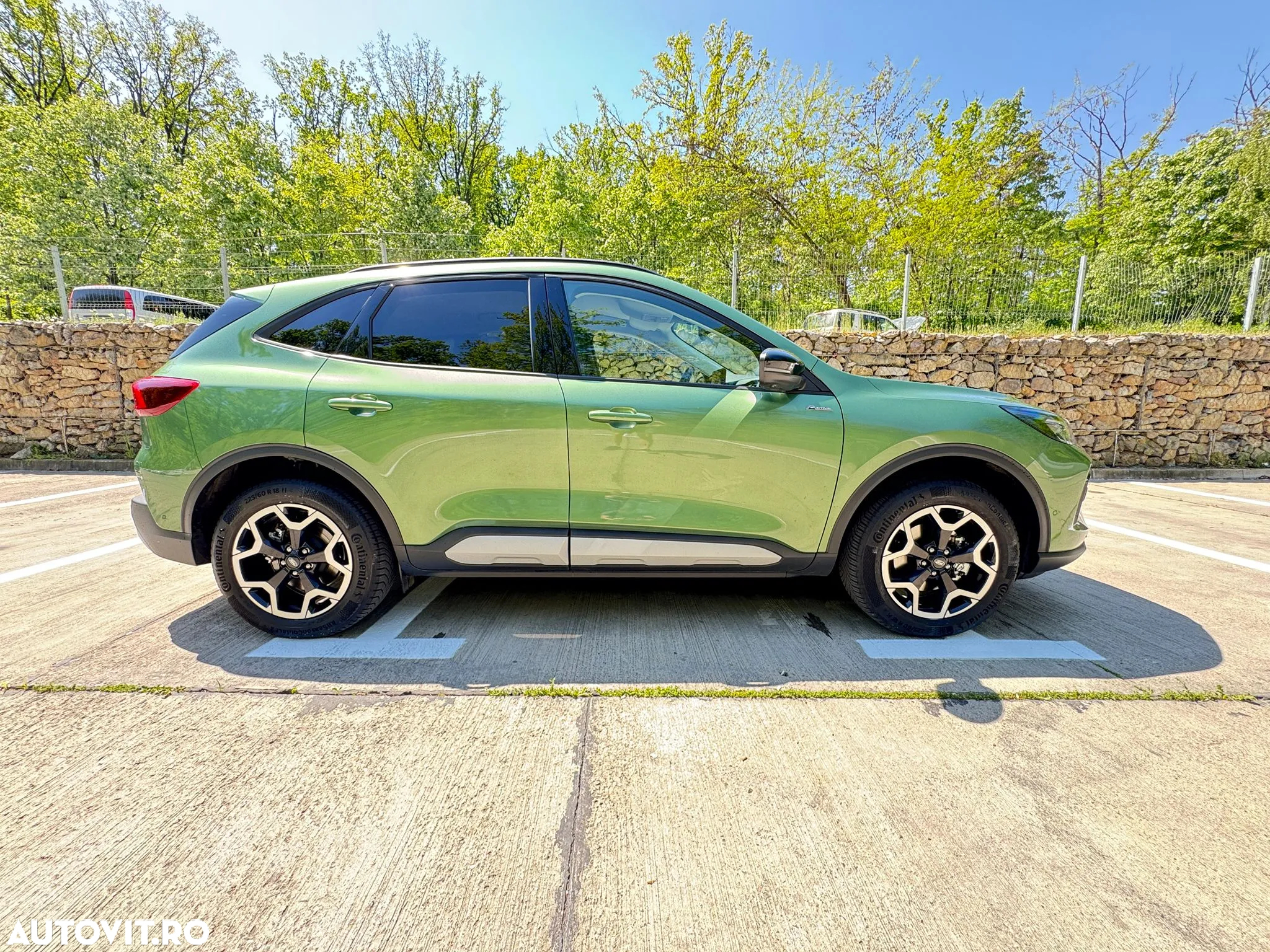 Ford Kuga 2.5 Duratec AWD FHEV Active X - 4