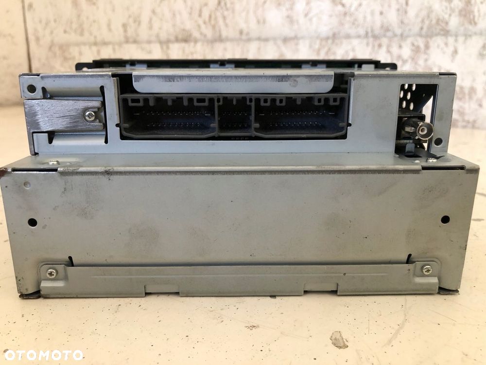 CHRYSLER 300C RADIO PANEL RADIA 05064927AG - 9