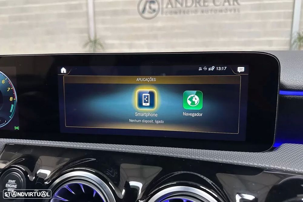 Mercedes-Benz A 250 Limousine e 8G-DCT AMG Line - 25