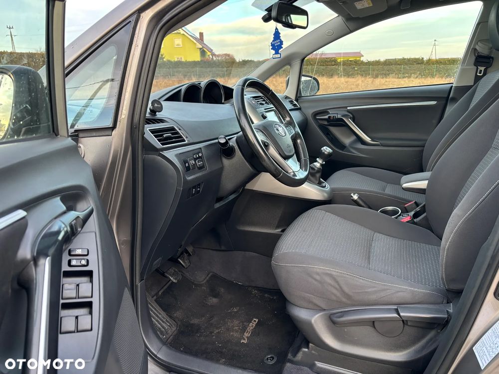 Toyota Verso 1.6 D-4D 5-Sitzer Start/Stop Edition S+ - 6