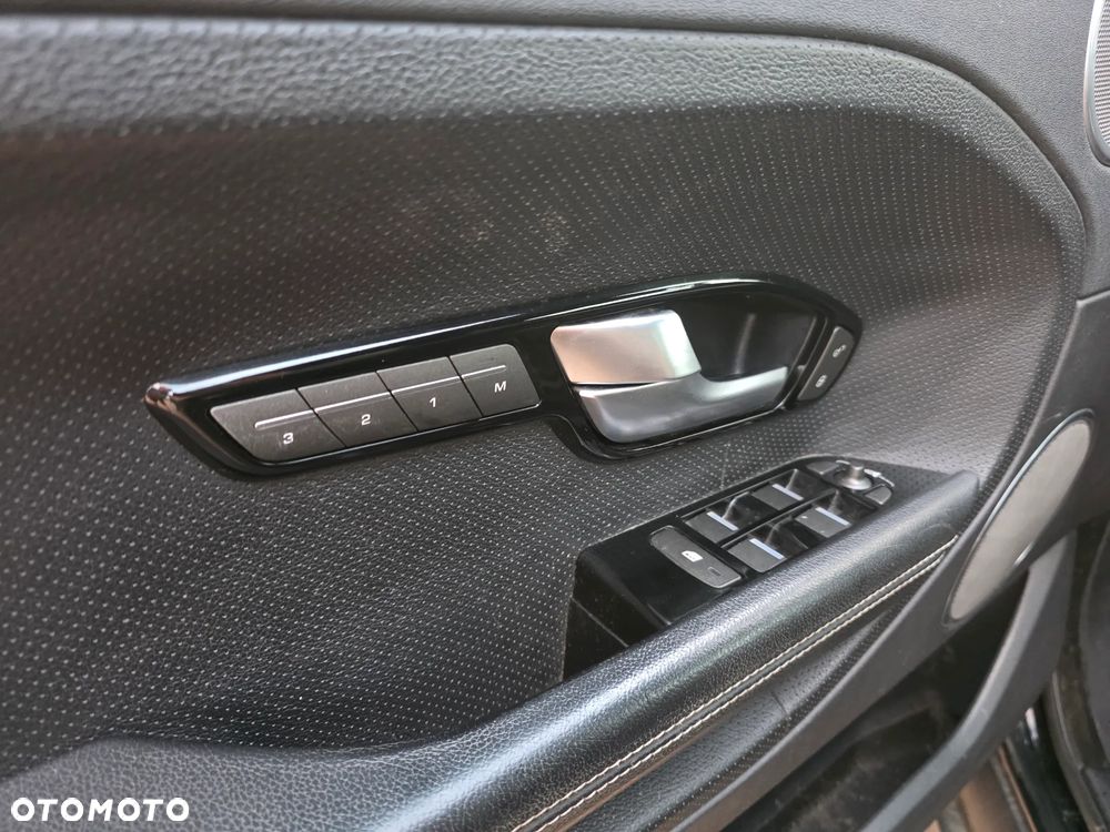 Land Rover Range Rover Evoque eD4 Dynamic - 24