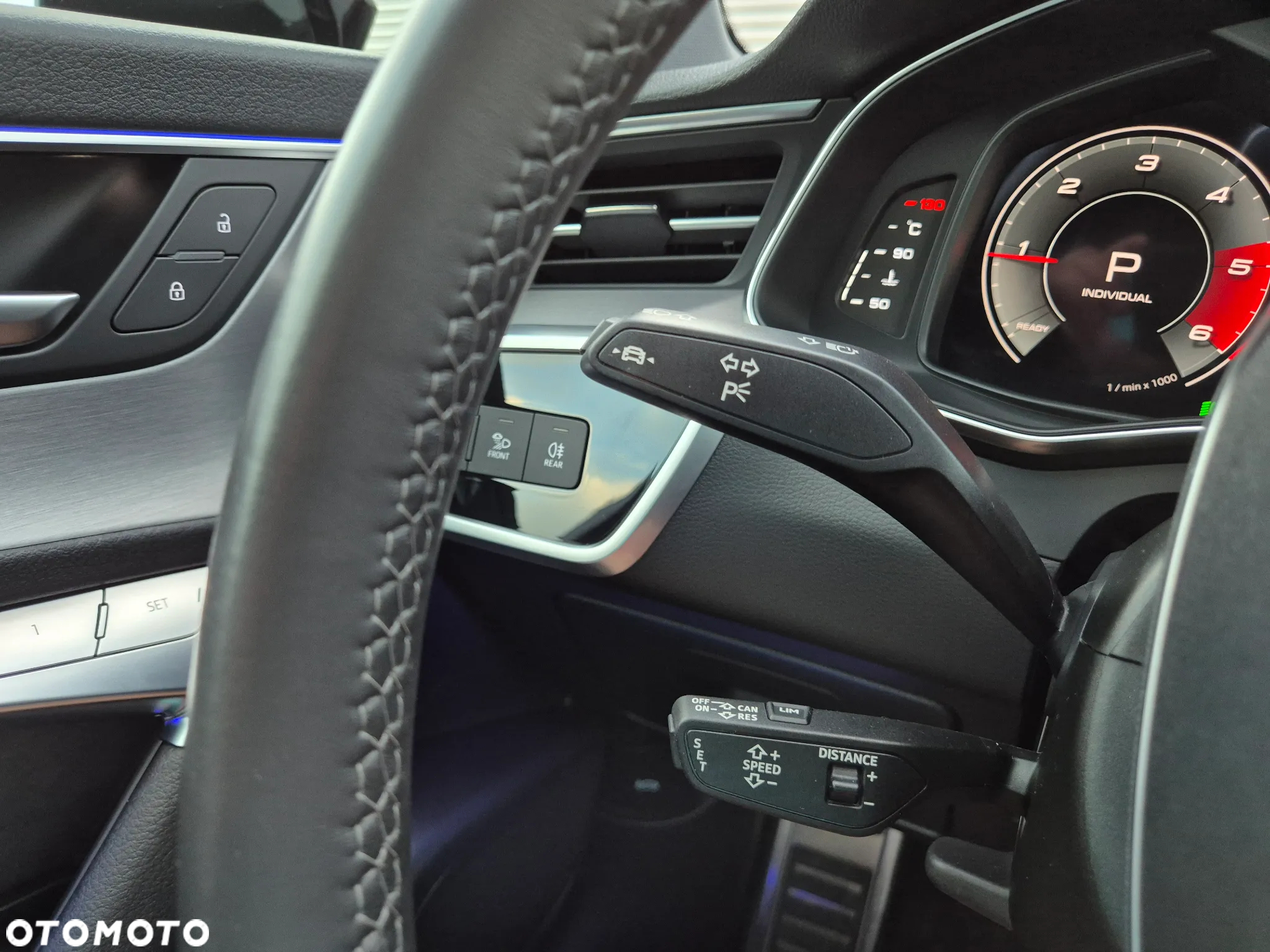Audi A6 Avant 40 TDI quattro S tronic S line - 29