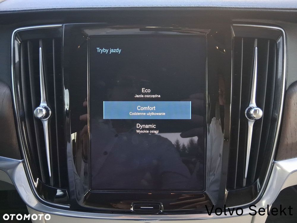 Volvo S90 - 24