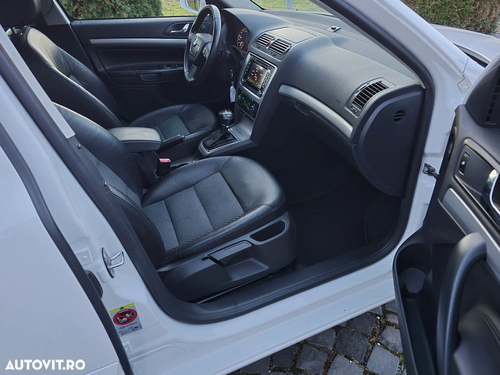 Skoda Octavia 2.0 TDI Business DSG - 11