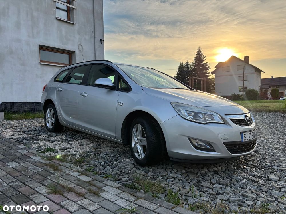 Opel Astra - 2