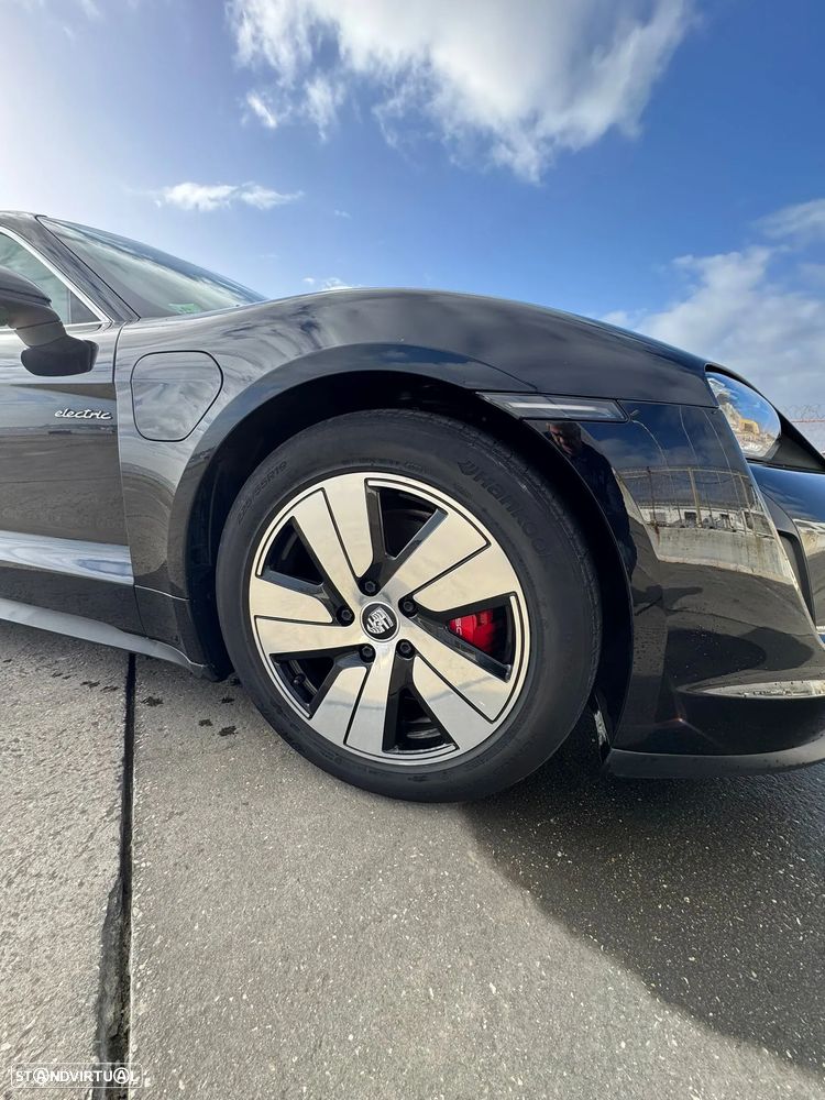 Porsche Taycan 4S - 5