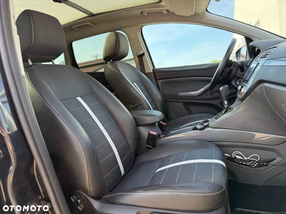 Ford Kuga 2.0 TDCi Titanium S MPS6 - 17