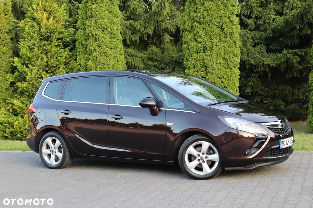 Opel Zafira 1.4 T Cosmo EcoFLEX S&S EU6 - 13