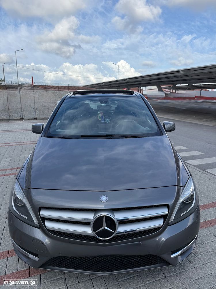 Mercedes-Benz B 180 - 2
