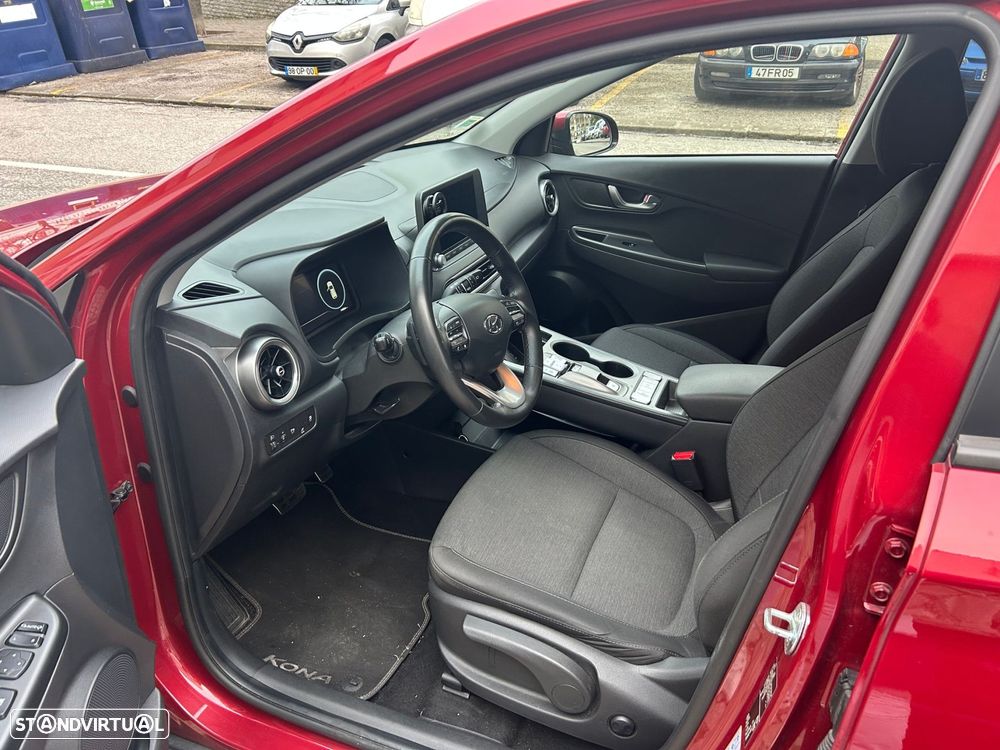 Hyundai Kauai Business - 3