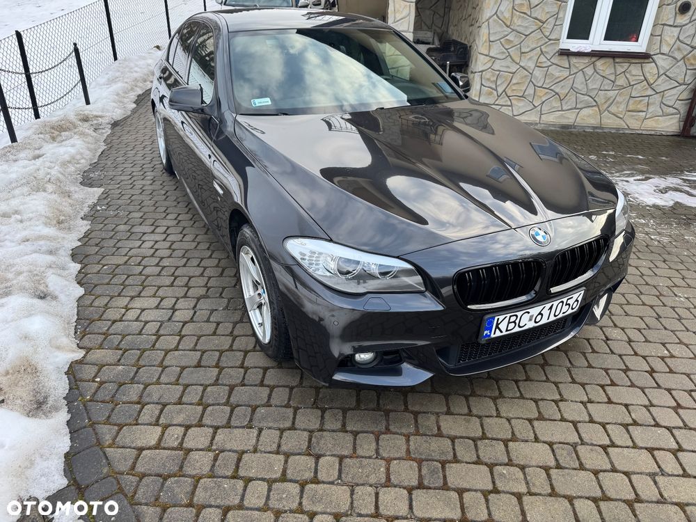 BMW Seria 5 528i xDrive - 1
