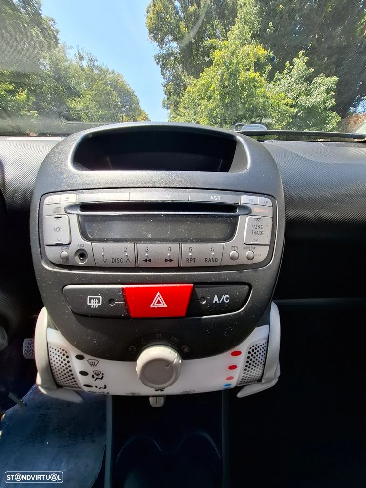 Peugeot 107 1.0 Access - 18