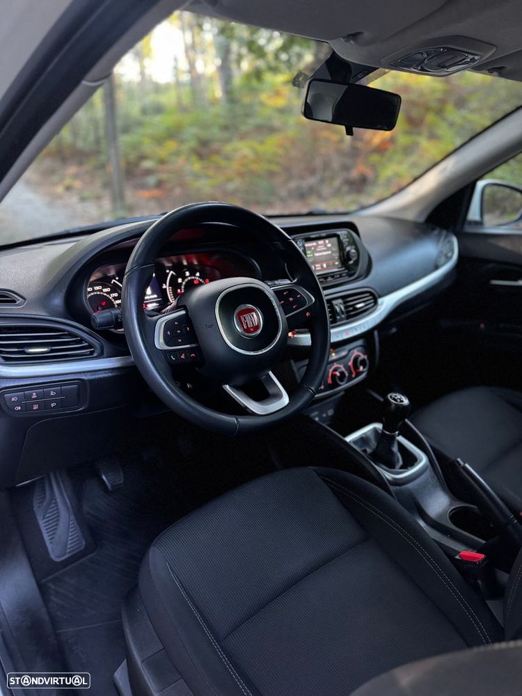 Fiat Tipo 1.3 M-Jet Easy - 17