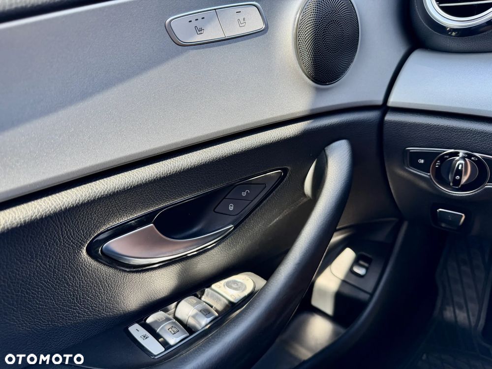 Mercedes-Benz Klasa E 200 d 9G-TRONIC Avantgarde - 19