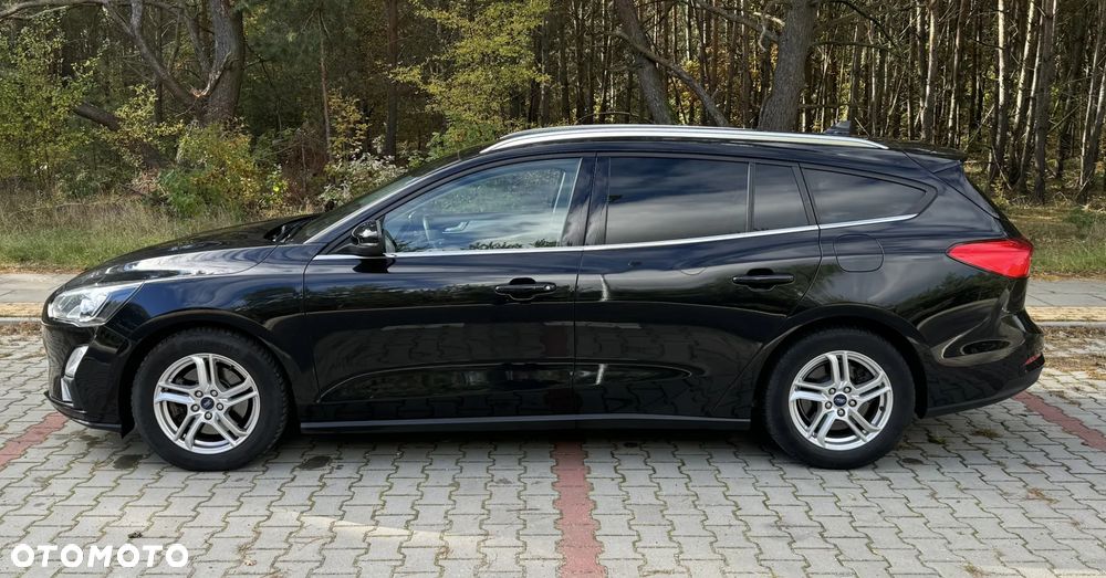 Ford Focus 1.0 EcoBoost Hybrid TITANIUM - 8