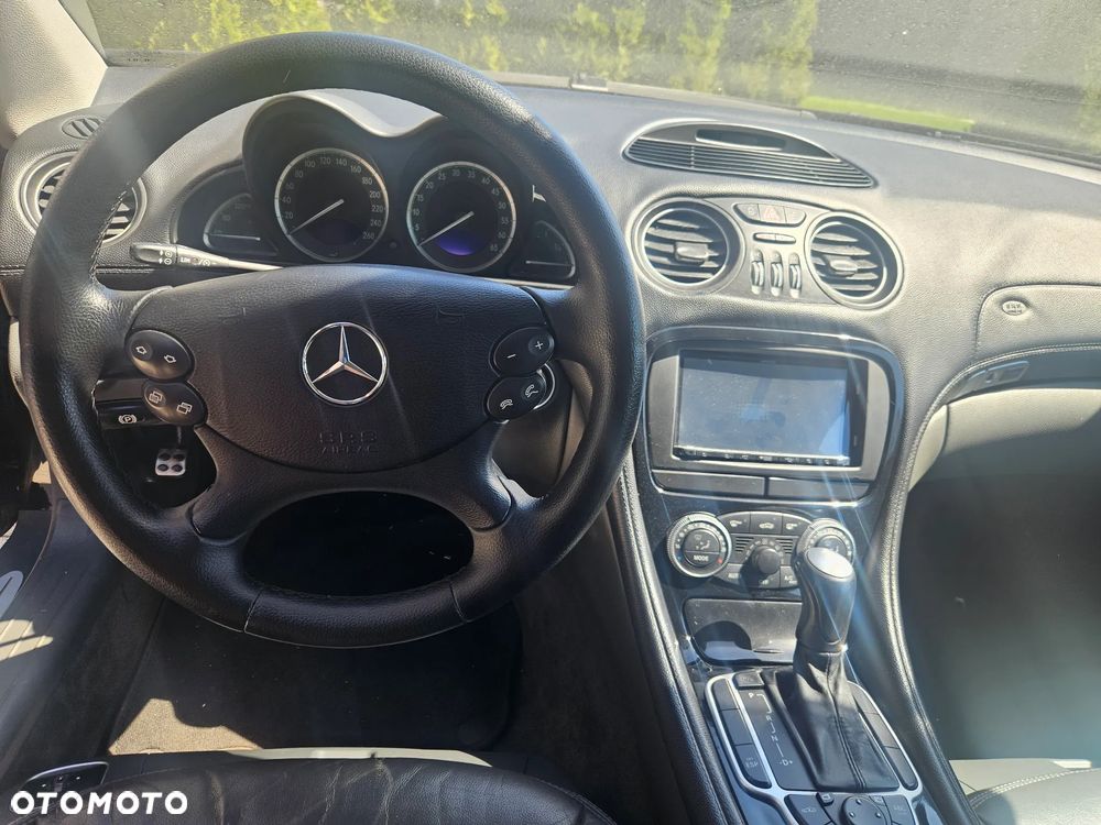 Mercedes-Benz SL 500 Edition 50 - 12