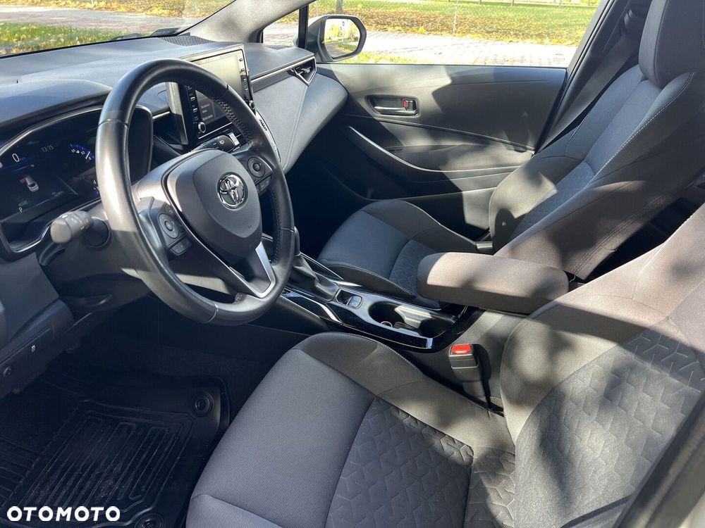Toyota Corolla 1.8 Hybrid Comfort - 15