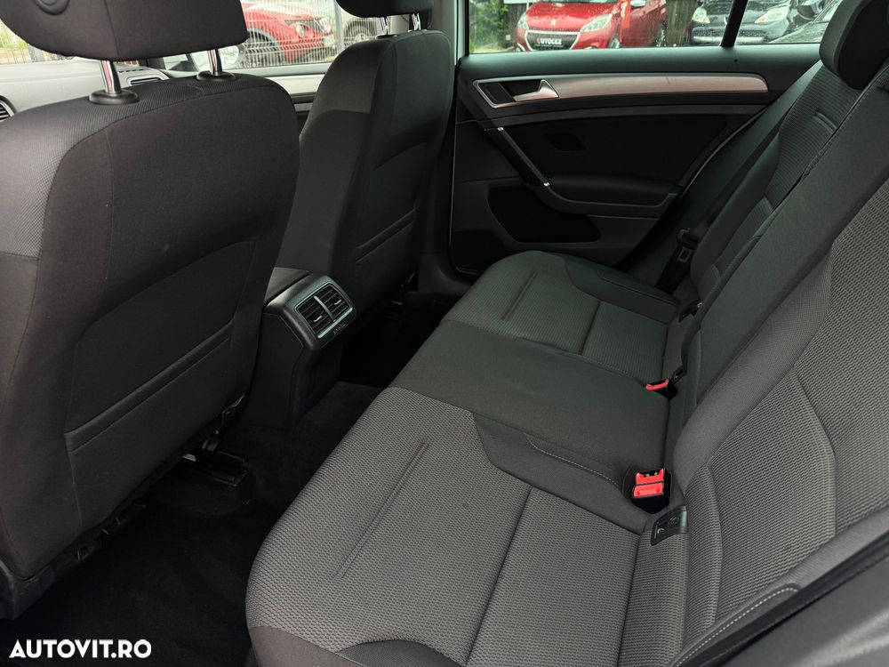 Volkswagen Golf 1.2 TSI BlueMotion Technology DSG Comfortline - 13