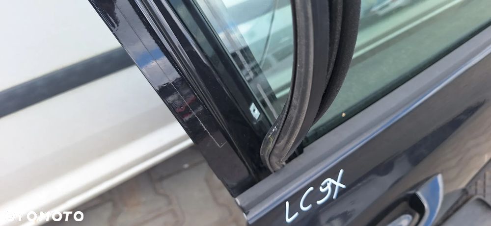 VW Golf VI HB Drzwi Przód Przednie Prawe Kod Lakieru LC9X - 10