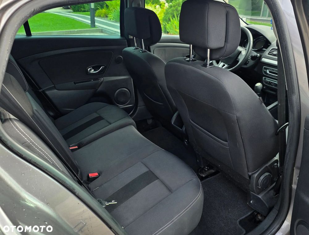 Renault Megane dCi 130 FAP Dynamique - 15