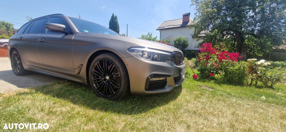BMW Seria 5 530d xDrive Touring Aut. Sport Line - 9
