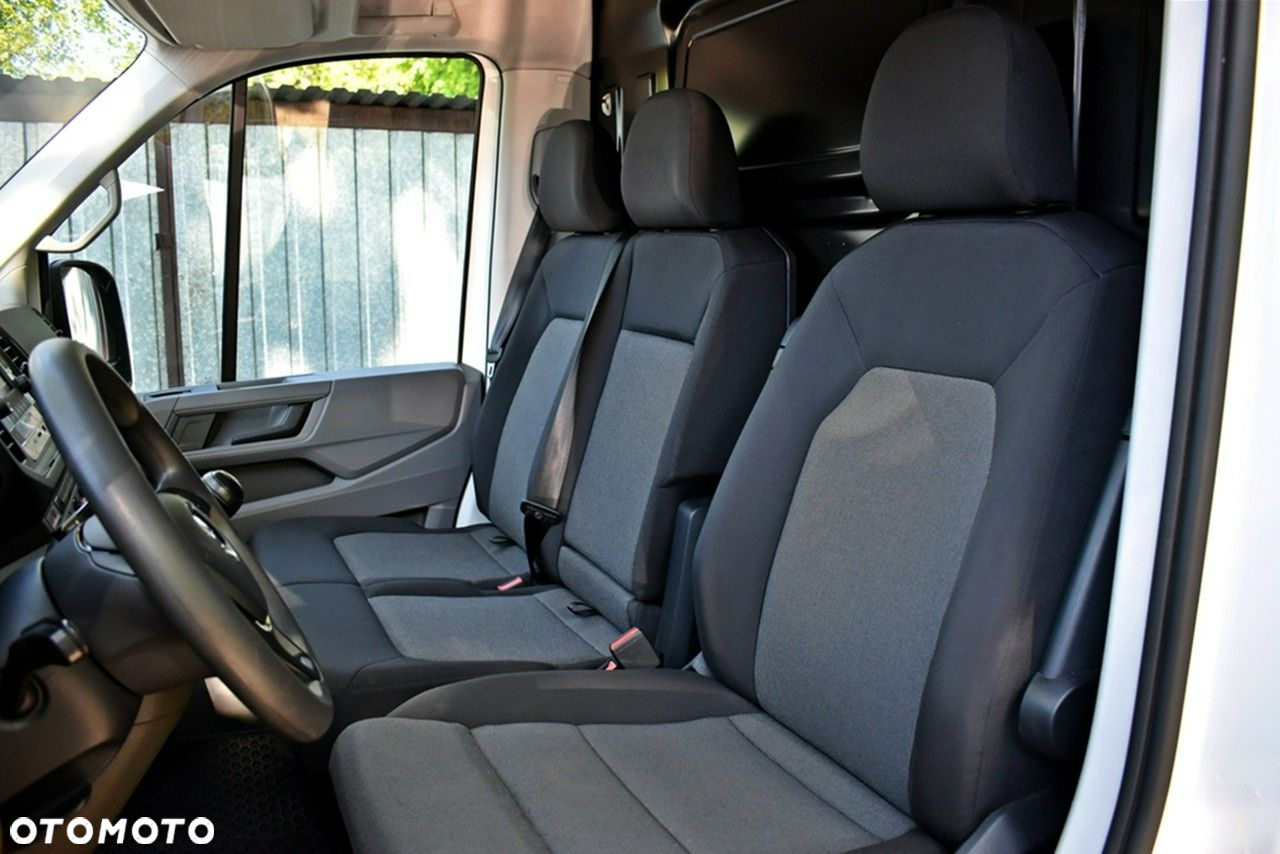 Volkswagen Crafter - 11