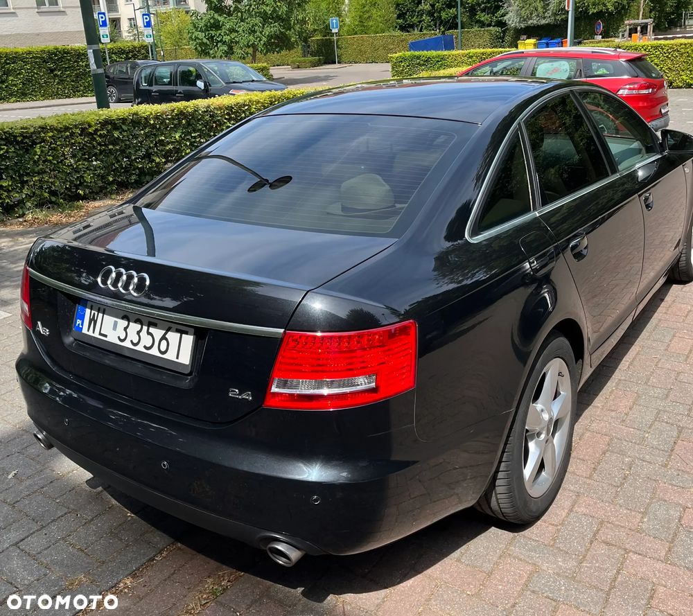 Audi A6 Limousine 2.4 - 5
