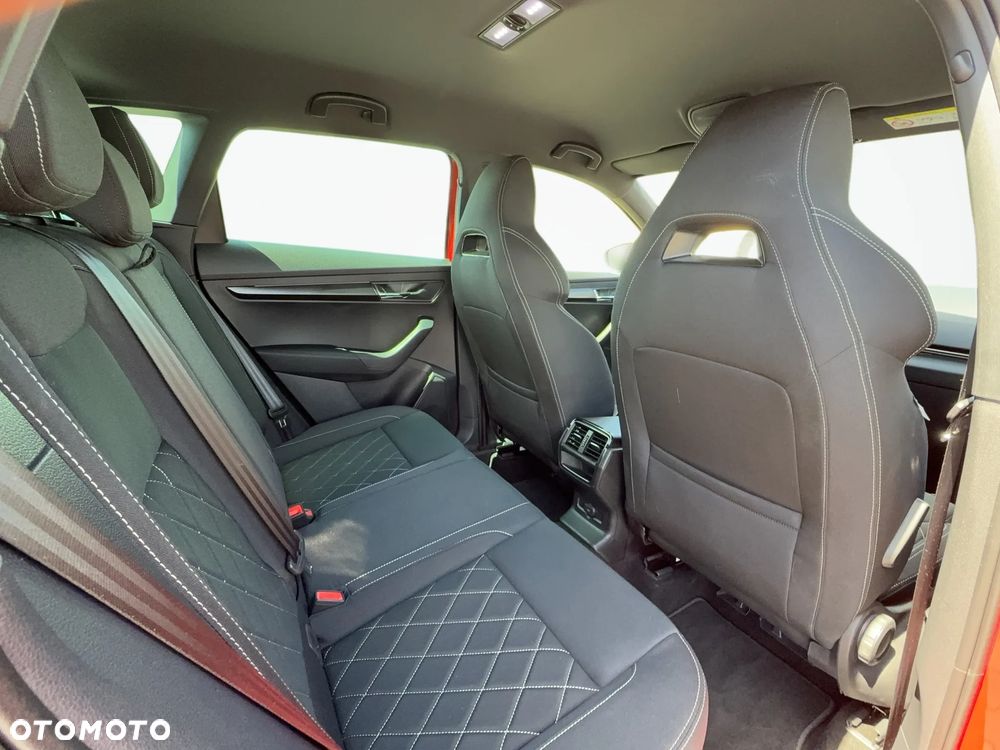 Skoda Karoq 1.5 TSI ACT Sportline DSG - 24