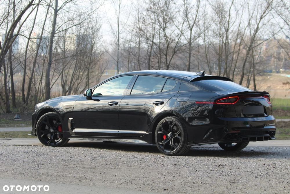 Kia Stinger 3.3 T-GDI AWD GT - 12