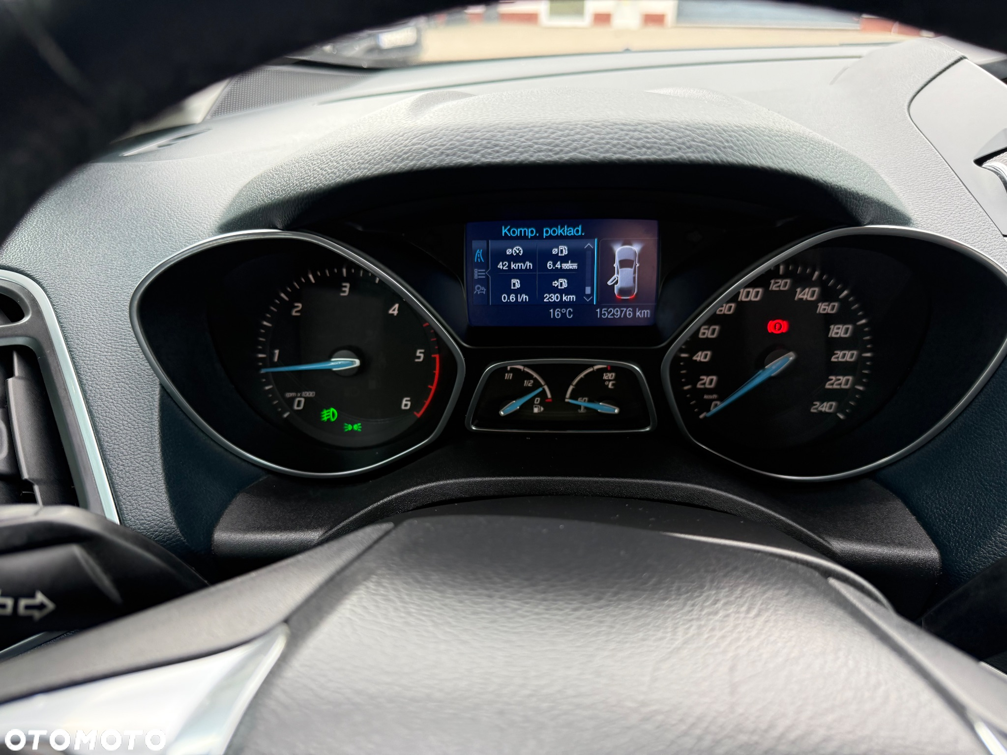 Ford Grand C-MAX - 24