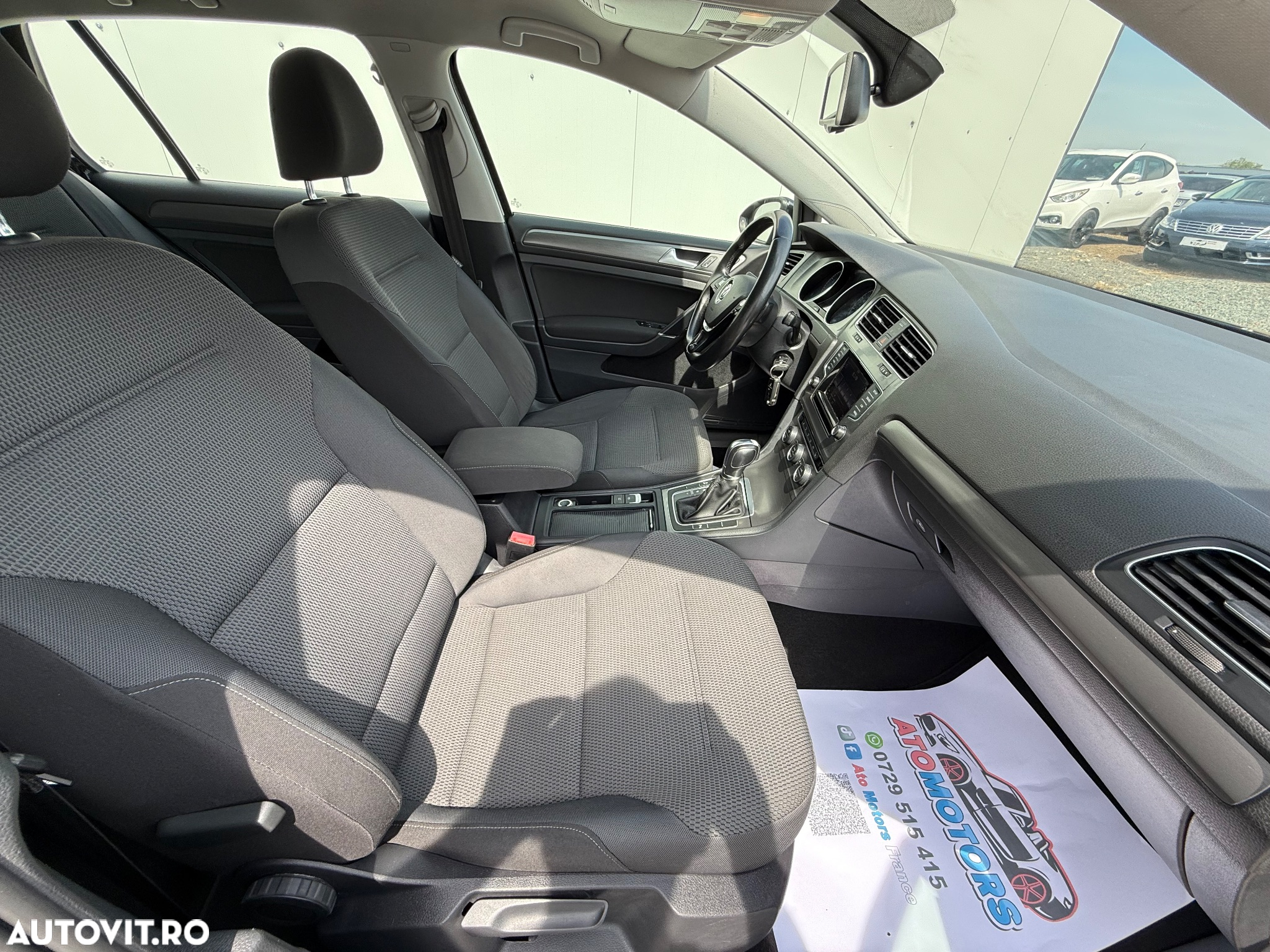 Volkswagen Golf 1.4 TSI DSG Comfortline - 11