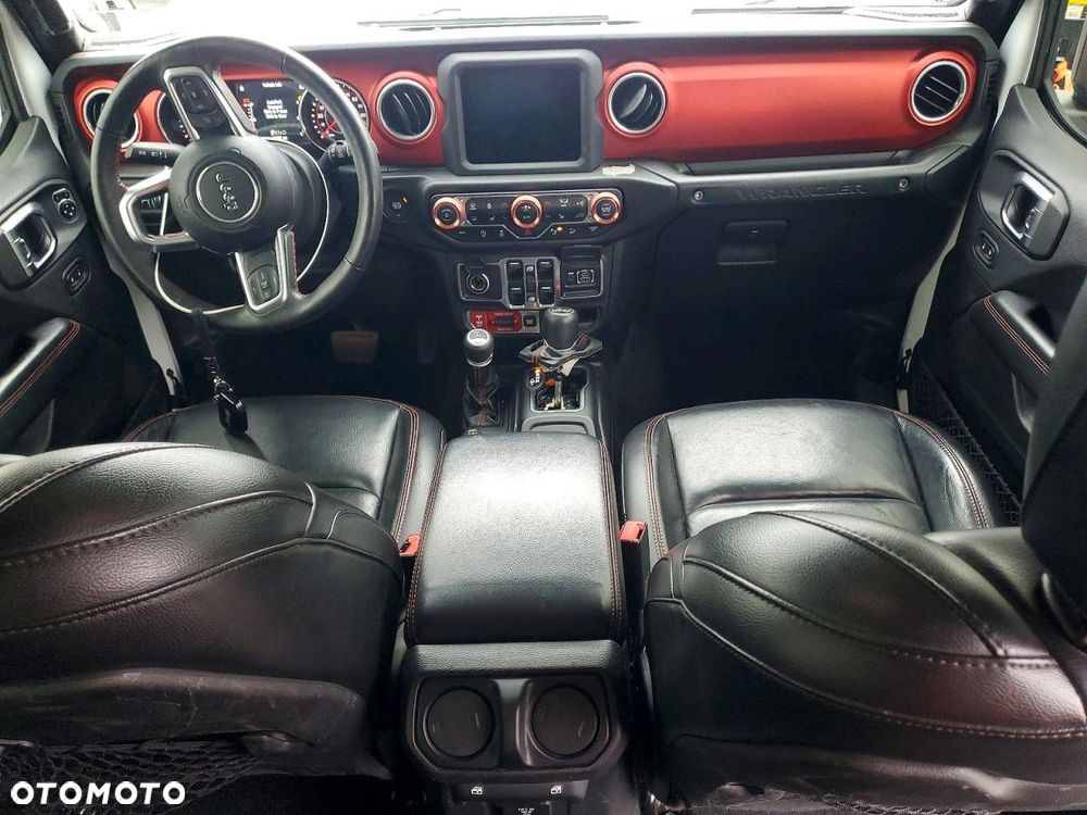Jeep Wrangler 3.6 Unlim Rubicon X - 8
