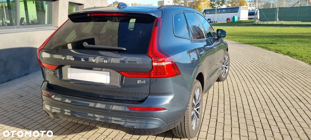 Volvo XC 60 ver-b4-d-momentum-pro - 11