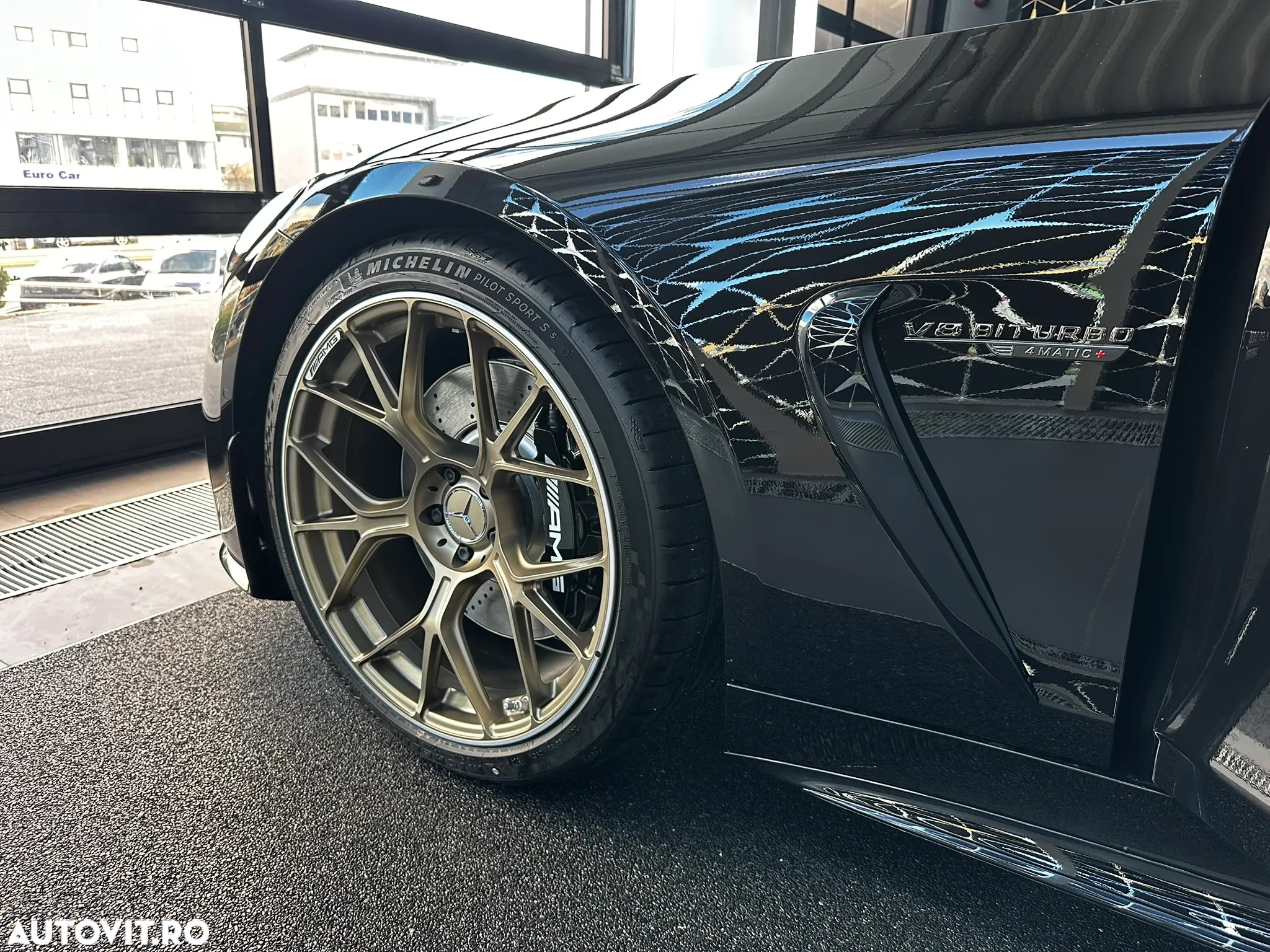 Mercedes-Benz AMG - 23