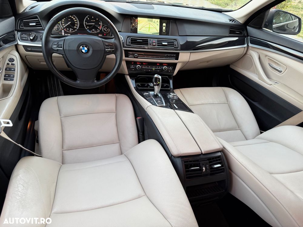 BMW Seria 5 525d xDrive Touring Aut. Luxury Line - 3
