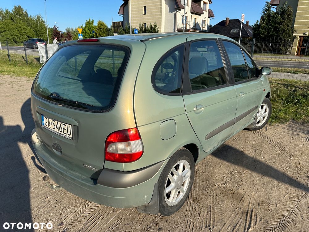 Renault Scenic 1.9 dCi Authentique - 14