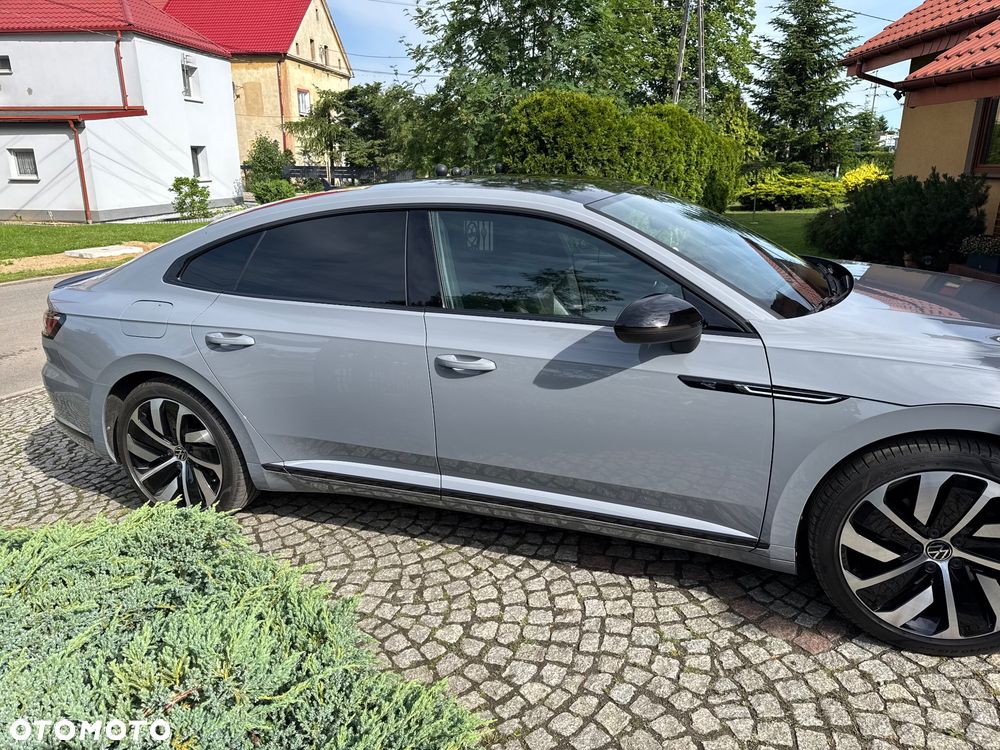 Volkswagen Arteon 2.0 TDI R-Line DSG - 12